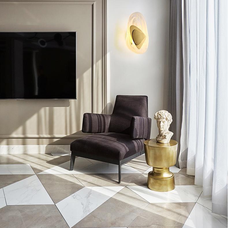CrystalAura - Iluminación de Pared Nórdica Elegante