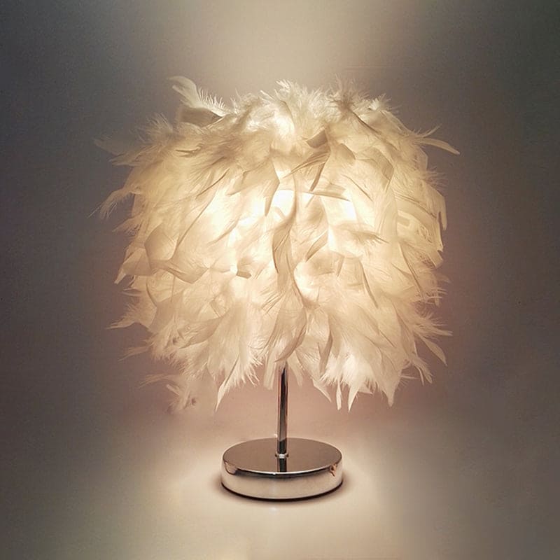 PlumeGlow – Elegant Feathered Globe Lamp