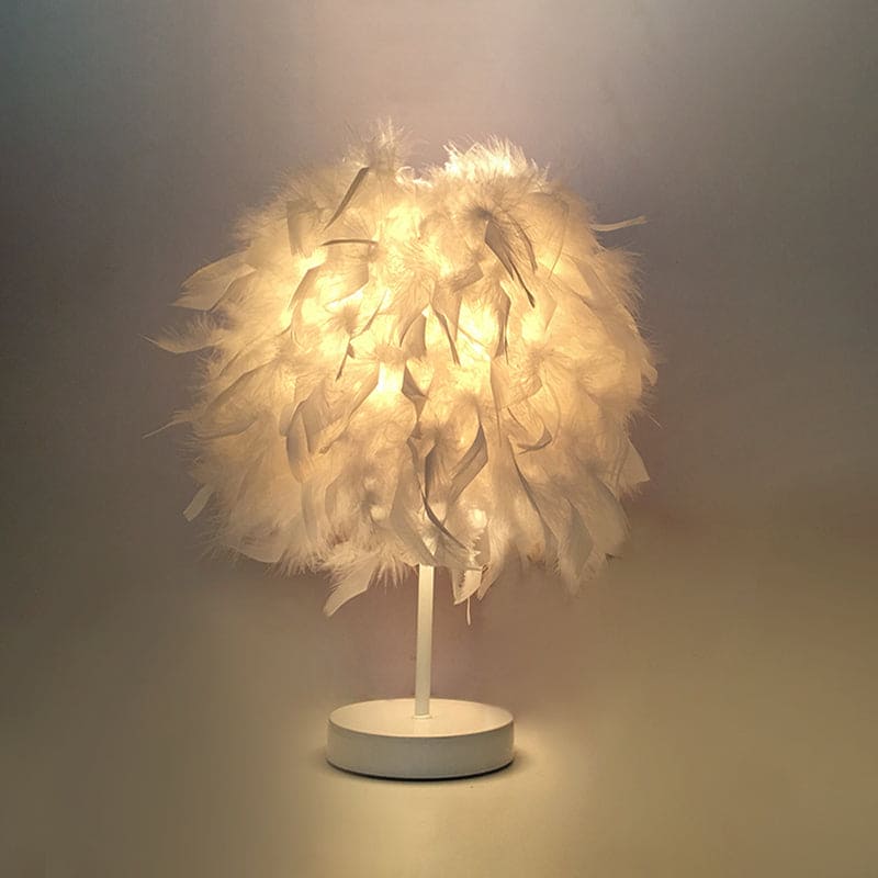 PlumeGlow – Elegant Feathered Globe Lamp