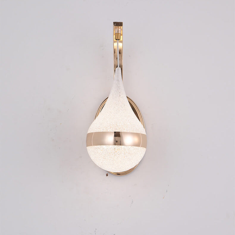 CascadeLight – Elegancka Lampa Ścienna LED