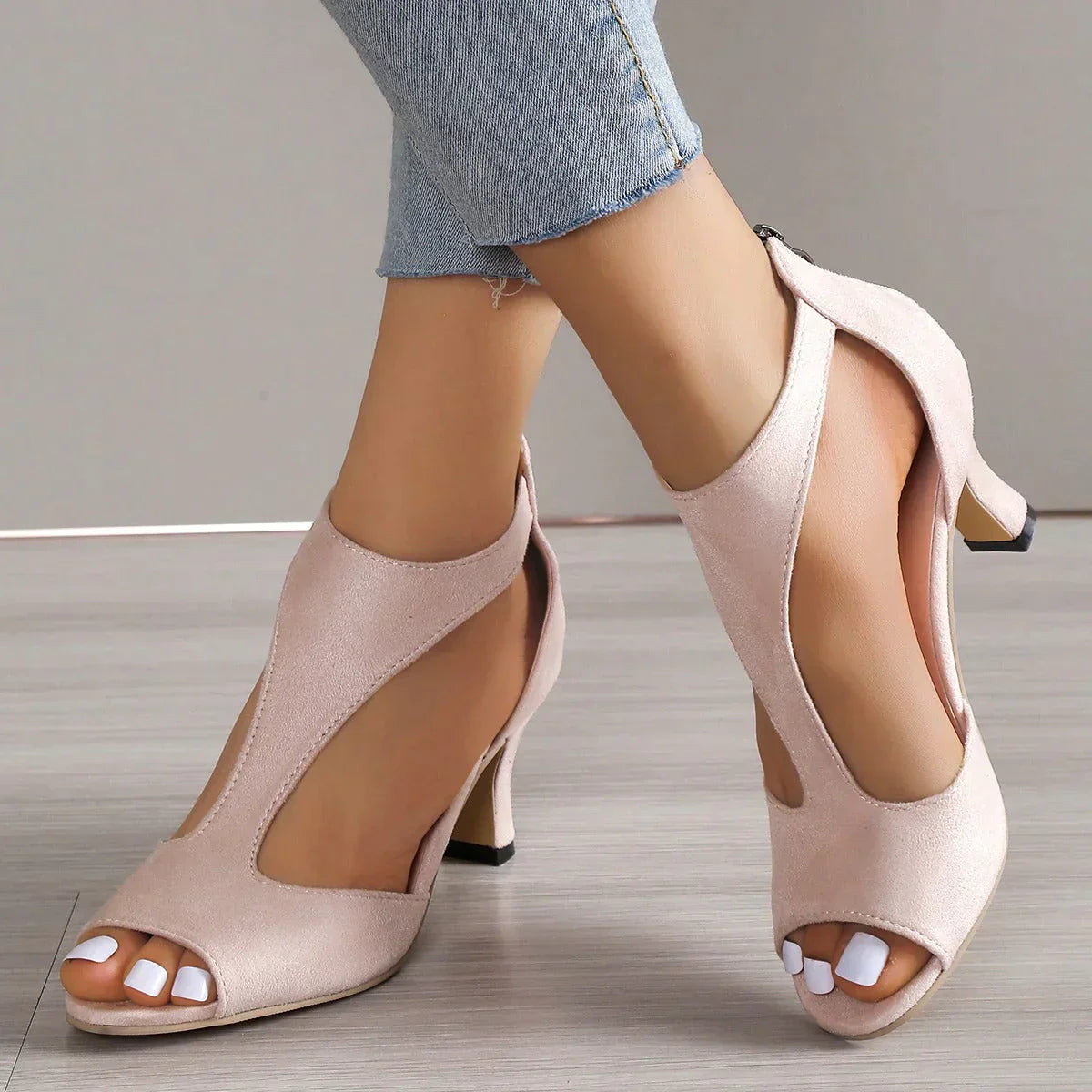 StrideGrace - Orthopedic High Heels Designed for Style and Ultimate Comfort