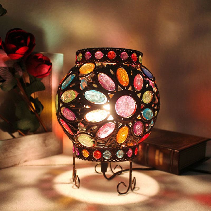 LuxeLume - Stylish Acrylic Bead Nightstand