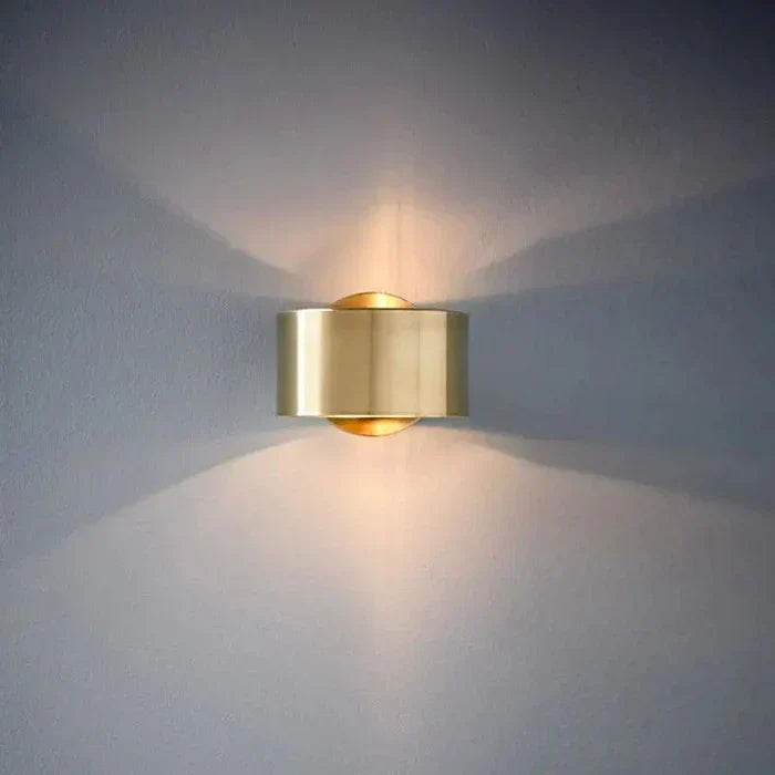 NaturaGlow – Sleek Design LED Wall Lamp