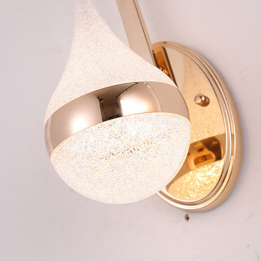 CascadeLight – Elegancka Lampa Ścienna LED