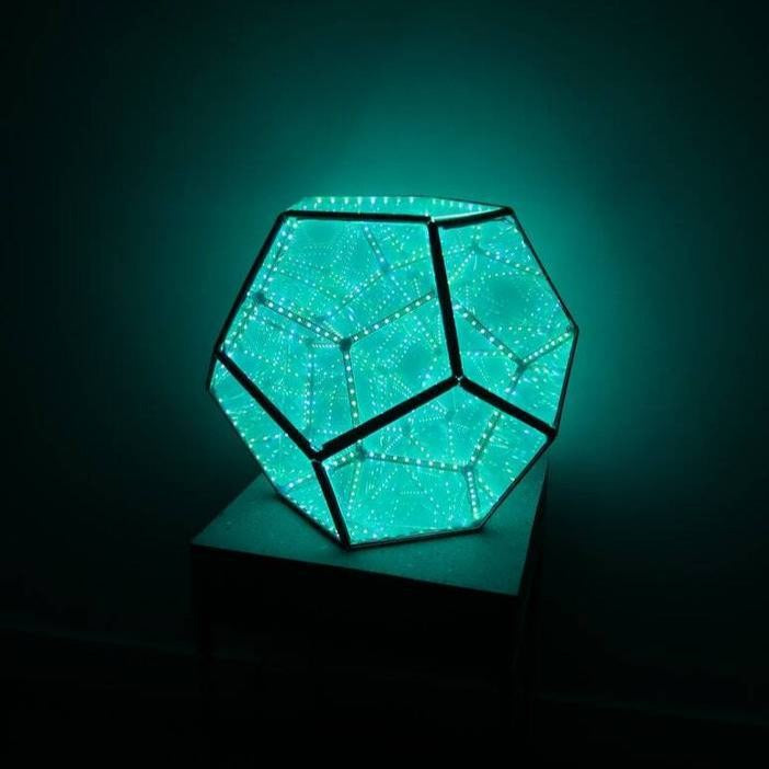 CosmicGlow - Galaxy Projection Lamp