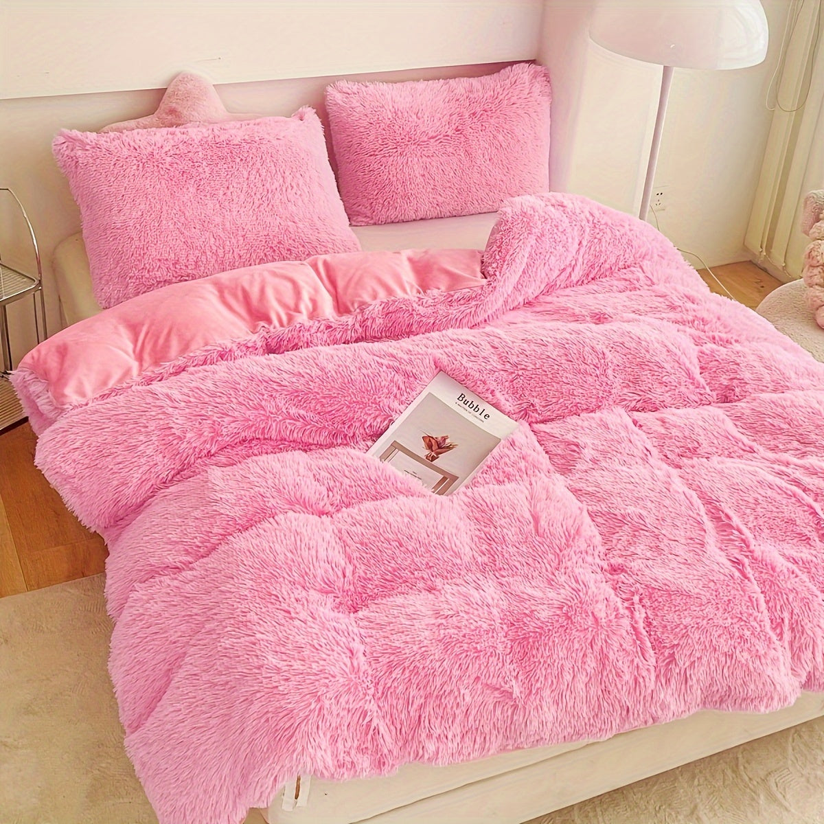 LuxeCocoon - Premium Velvet Duvet and Pillow Set