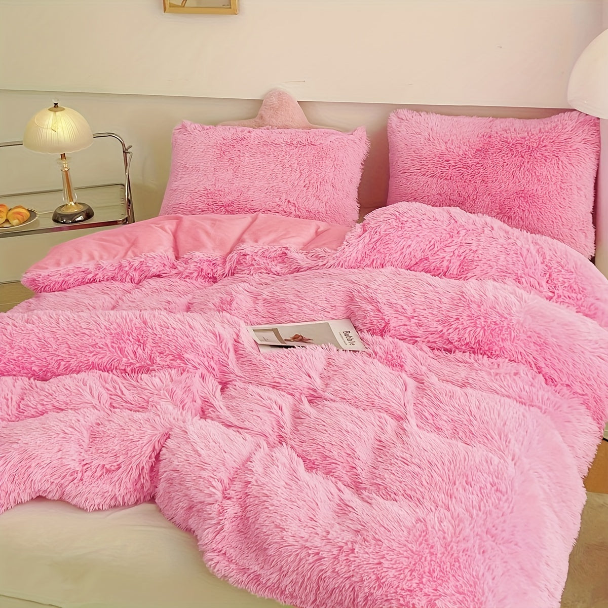 LuxeCocoon - Premium Velvet Duvet and Pillow Set