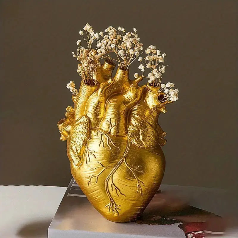 HeartGlow - Ceramic Heart Vase