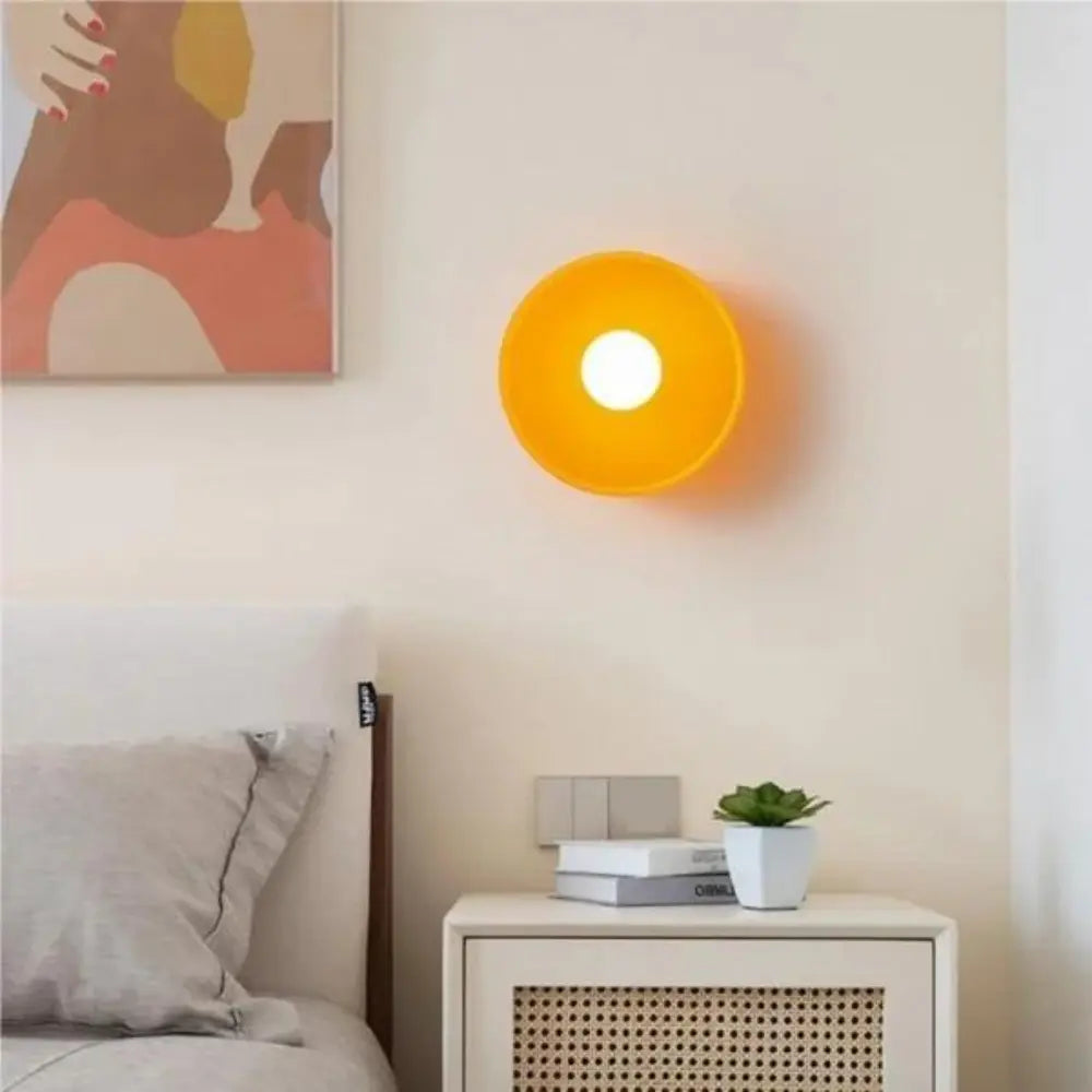 AuraLuxe - Sophisticated Wall Lamp