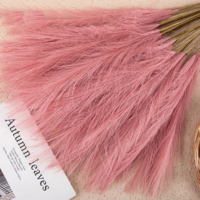 BloomFuzz - Lush Pampas Flower Decor