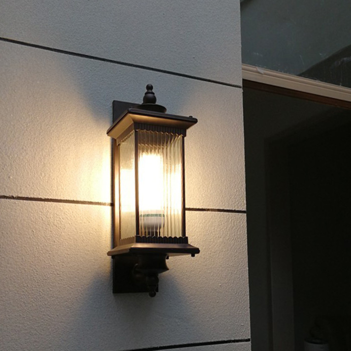 Vintage Black Outdoor Wall Lantern - Classic Rectangular Design for Gardens-5