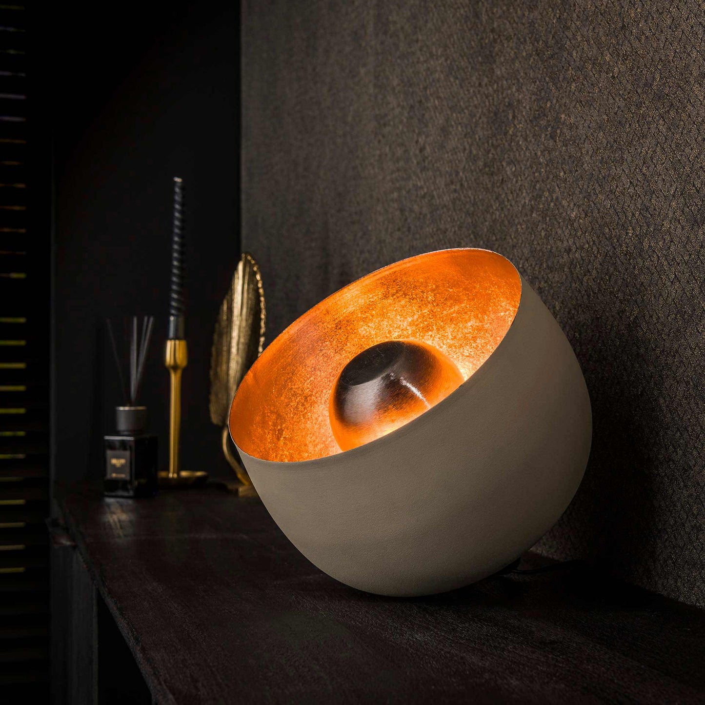 GrainLight – Premium Wood Lamp for a Warm Ambience