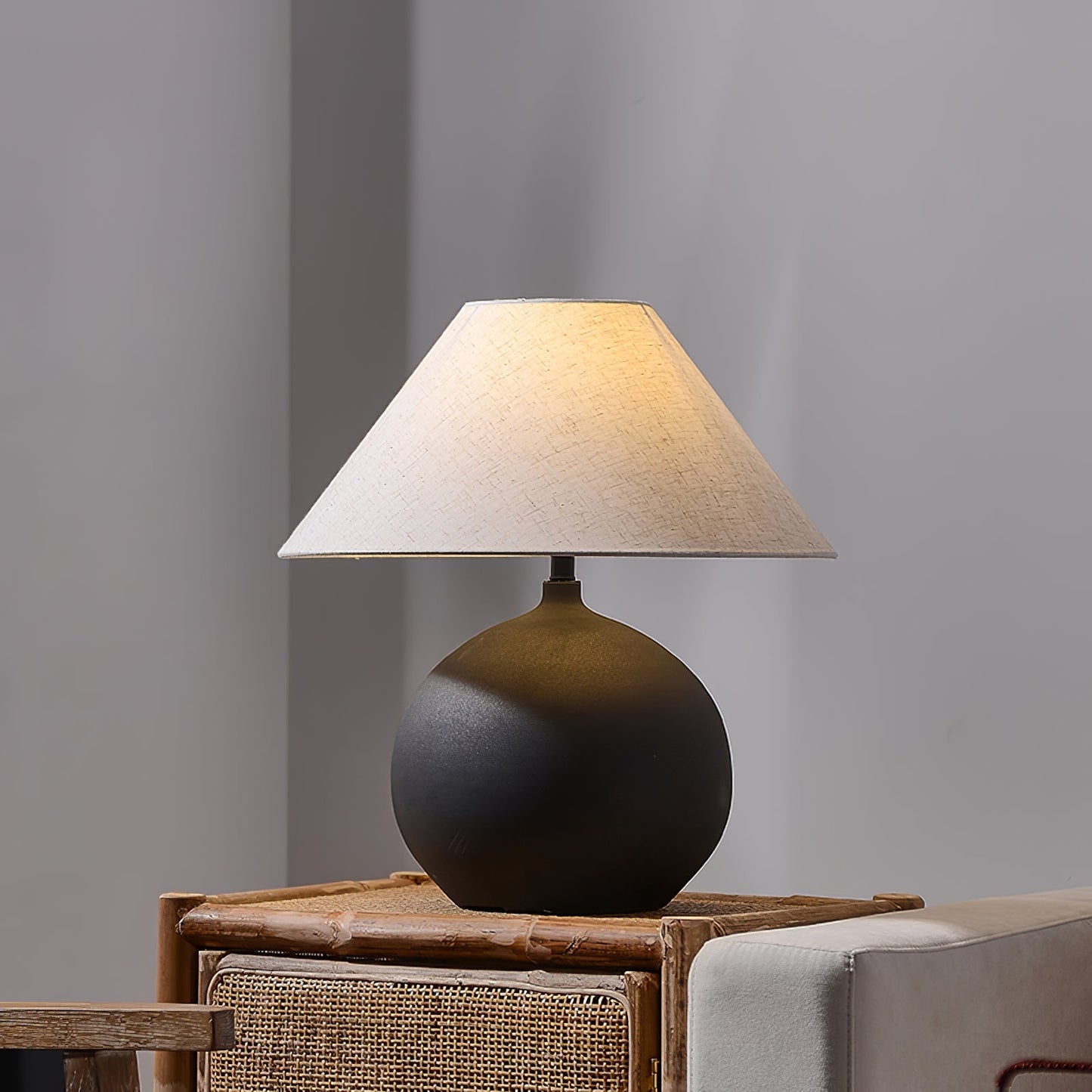 LuxeCharge - Ceramic Rechargeable Lamp
