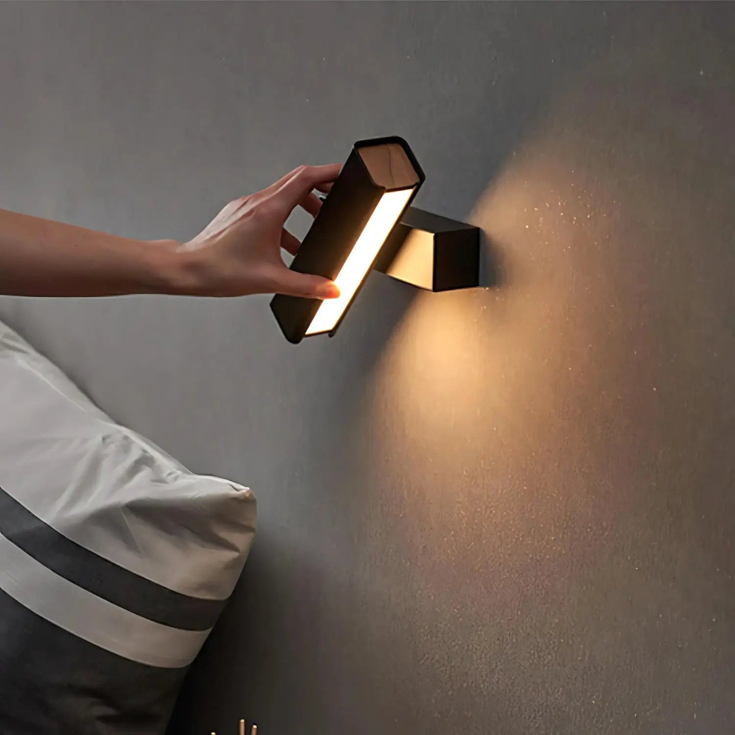 DriftGlow - Modern Wall Lighting