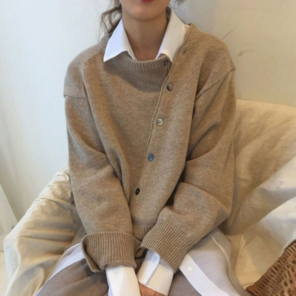 SnugFlow - Elegant Longline Cardigan
