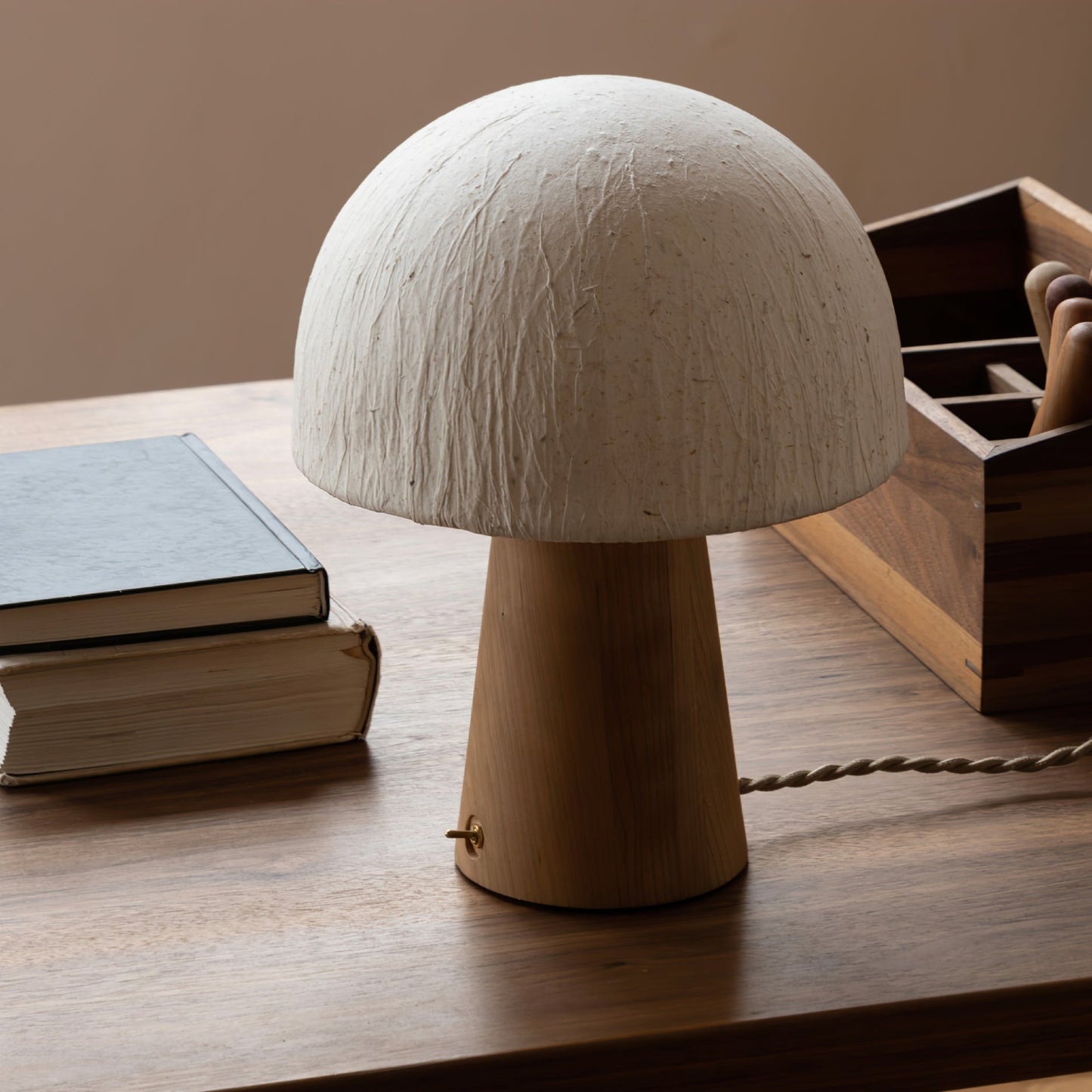 MushroomBeam - Playful Table Lamp with Warm, Cozy Lighting