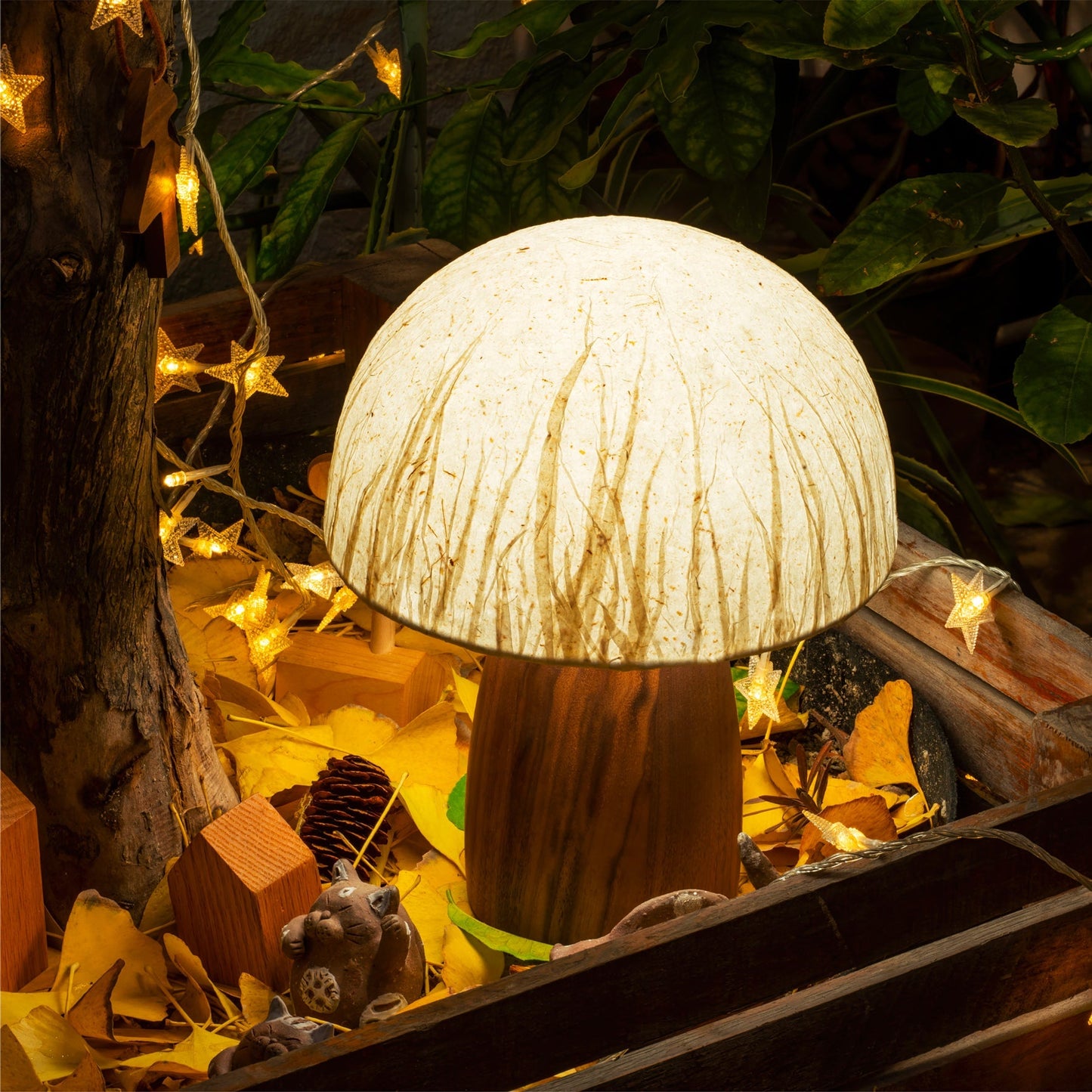 MushroomBeam - Playful Table Lamp with Warm, Cozy Lighting