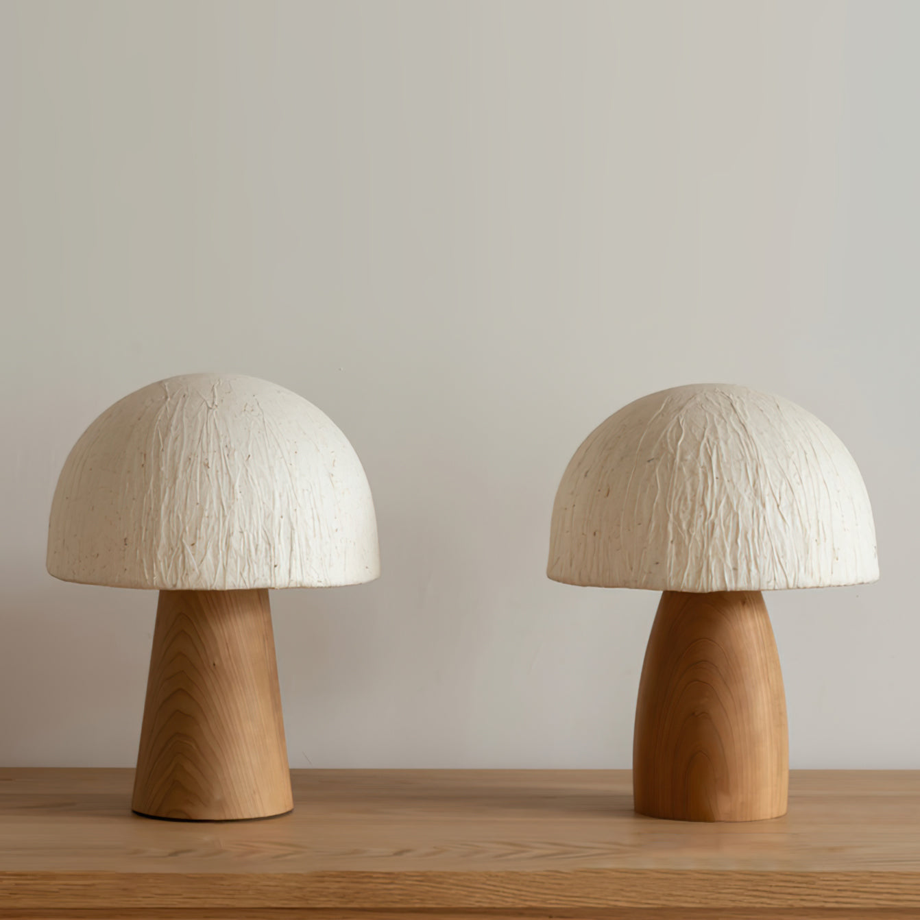MushroomBeam - Playful Table Lamp with Warm, Cozy Lighting