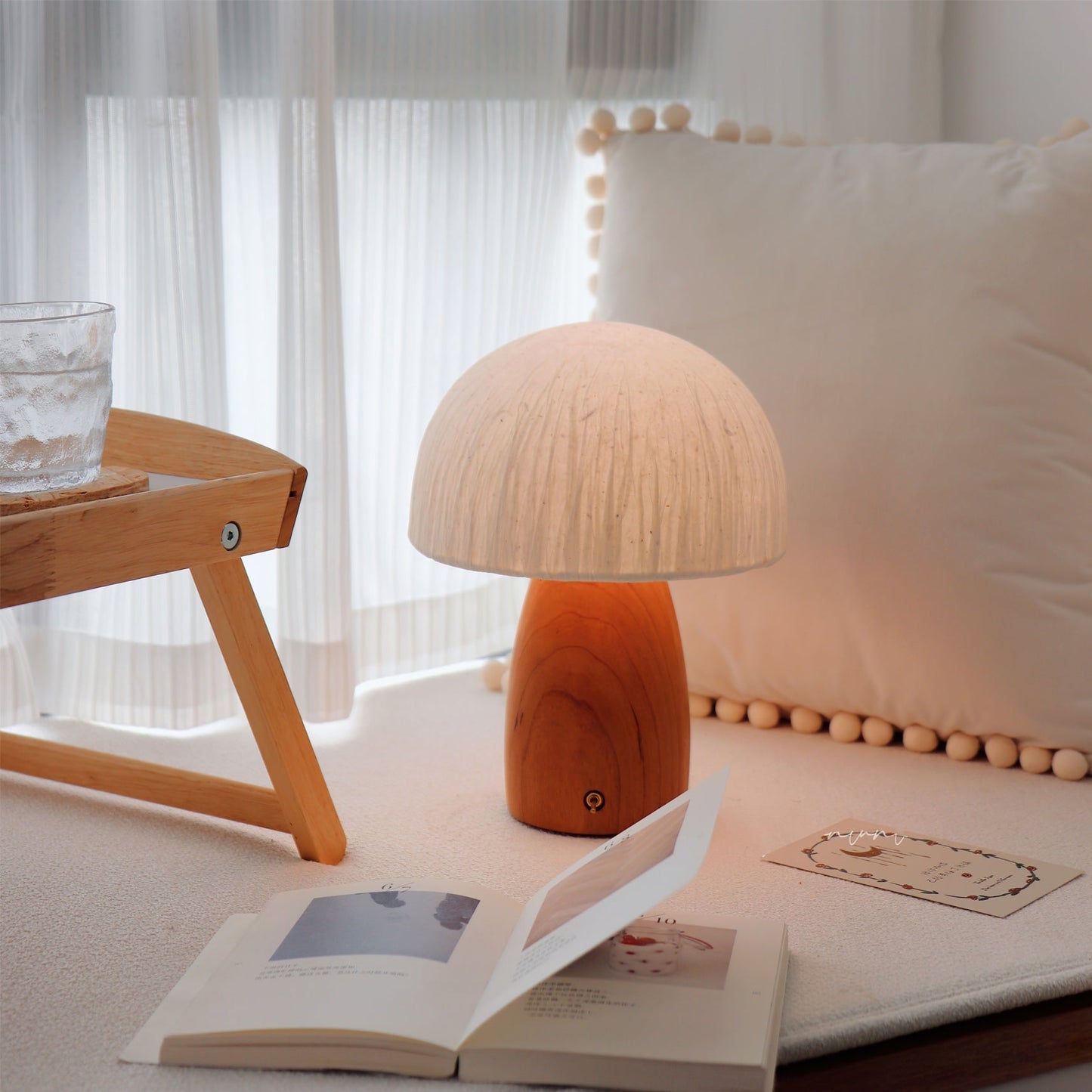 MushroomBeam - Playful Table Lamp with Warm, Cozy Lighting