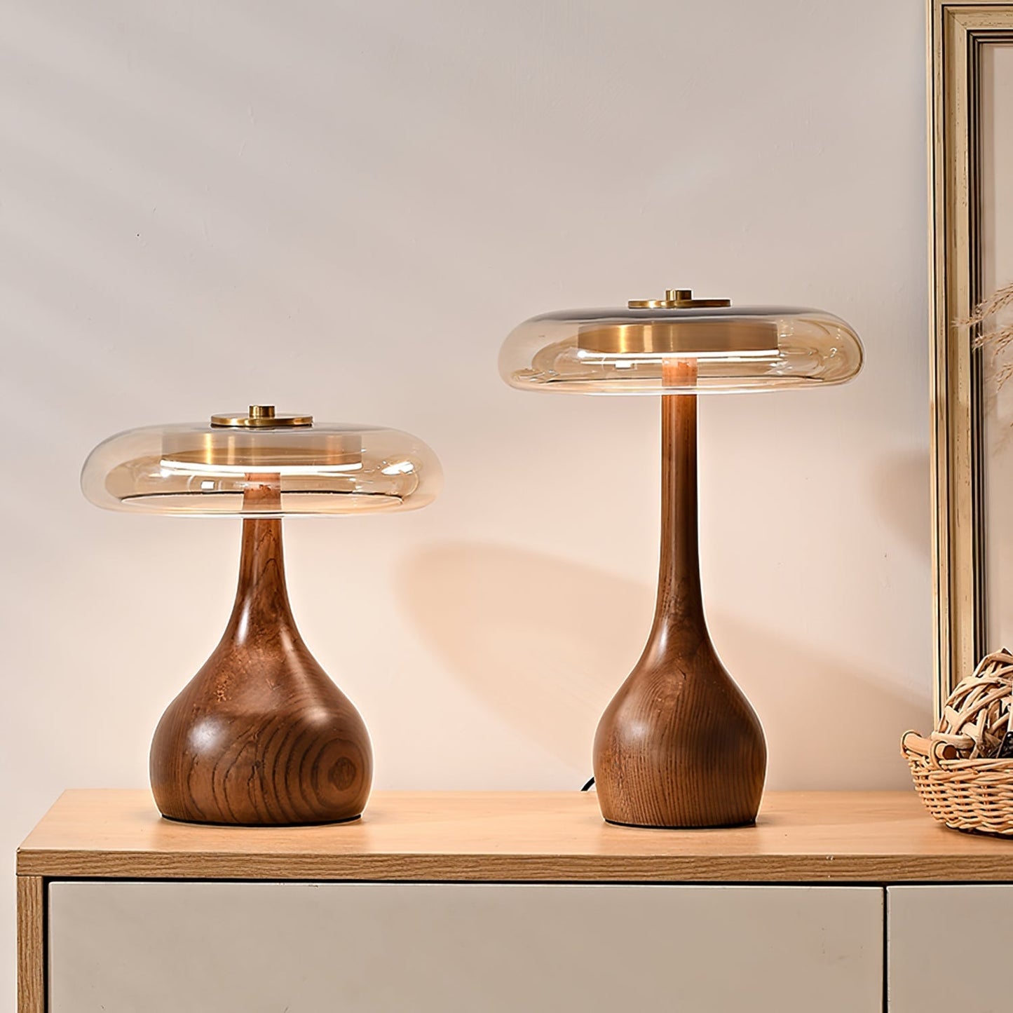 LumiWood – Elegant LED Table Light
