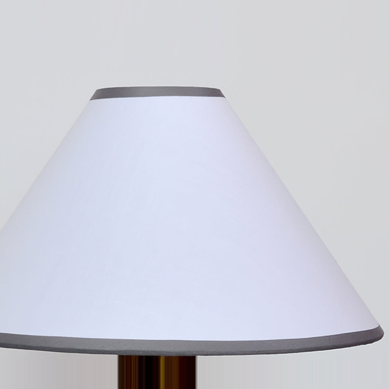 BeamLuxe - Wooden Table Lamp