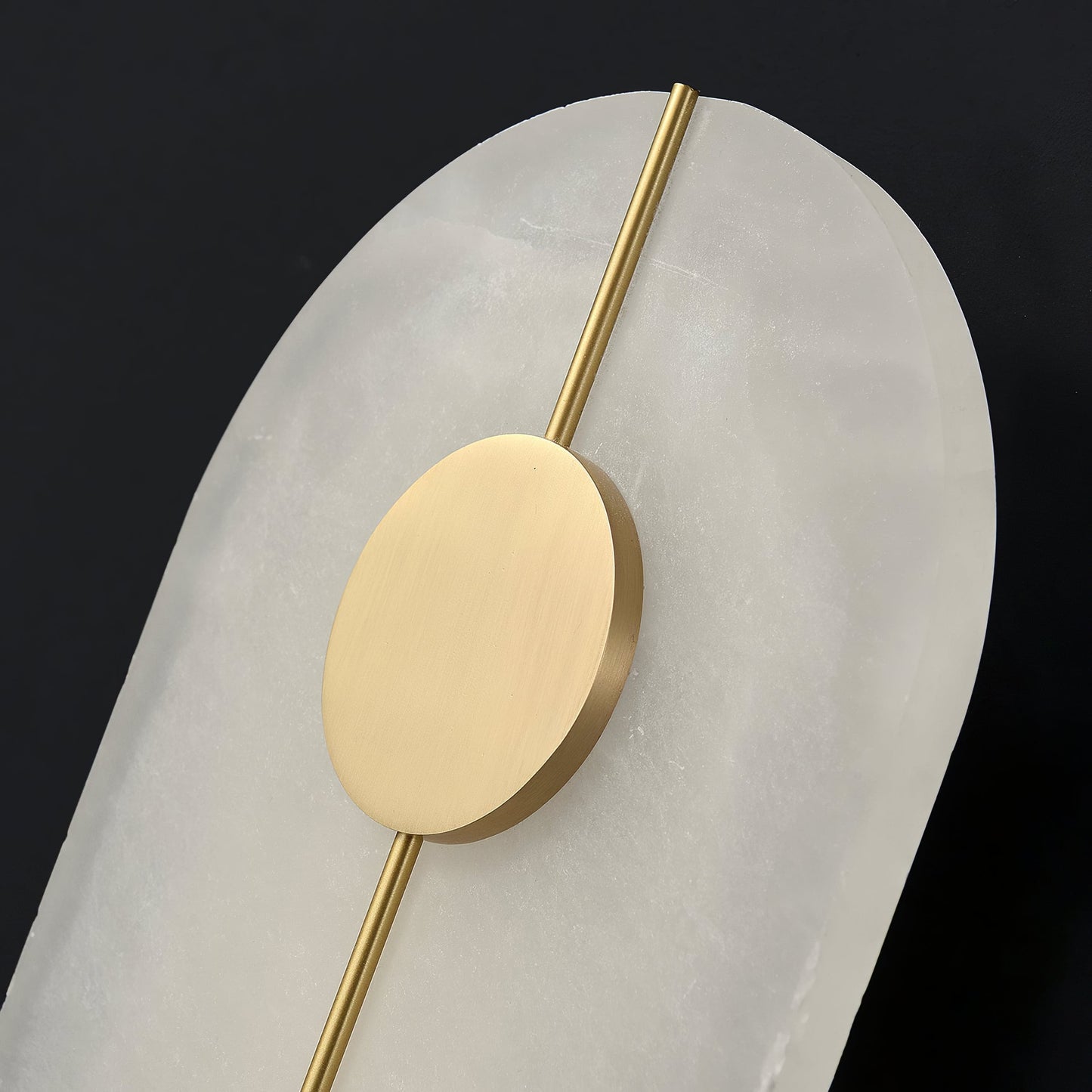 StoneLuxe – Art Deco Wall Lamp with Refined Stone Detail