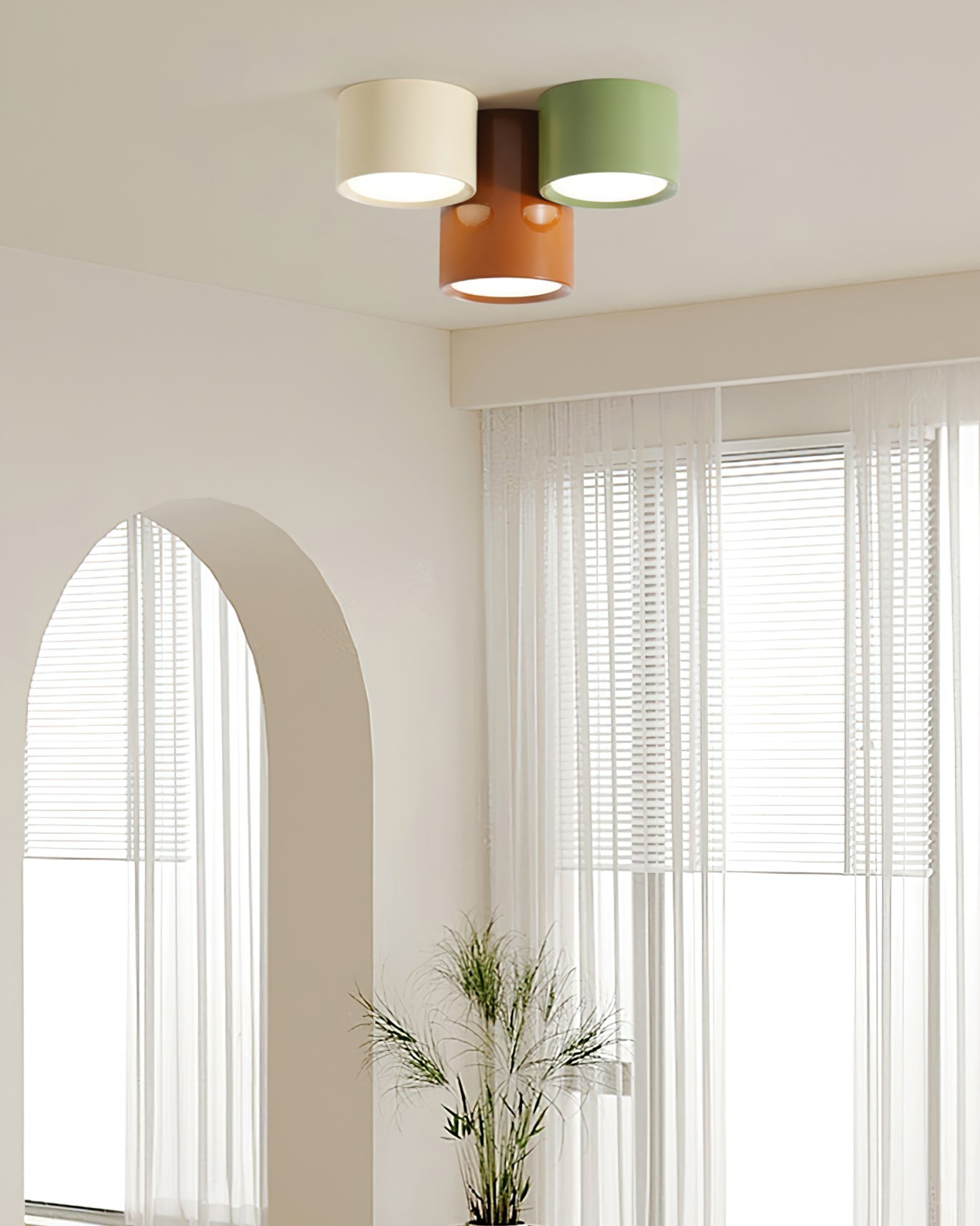 LuxeFusion - Deckenlampe mit integrierten Materialien und warmem Licht