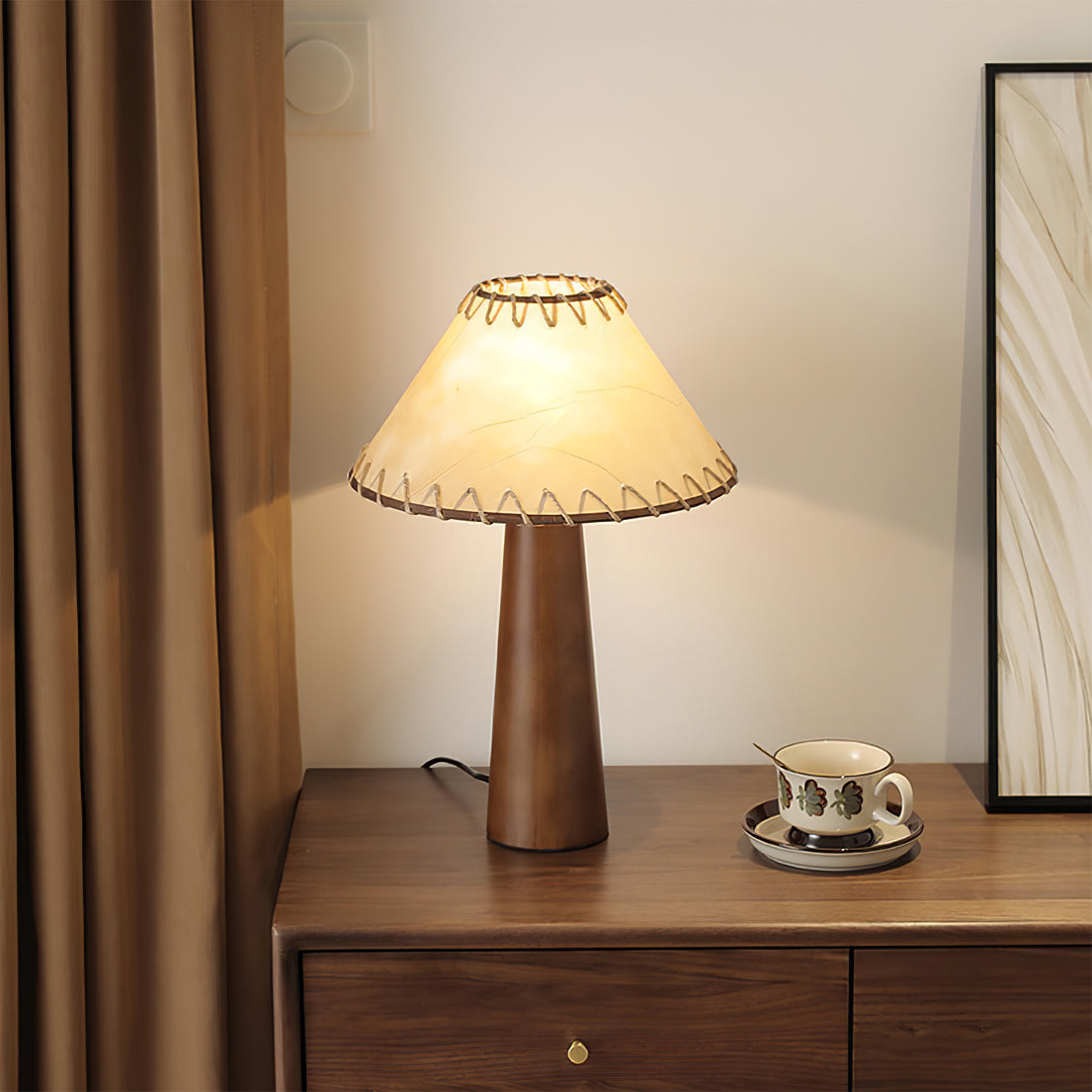 ClearGlow - Sleek Table Lamp