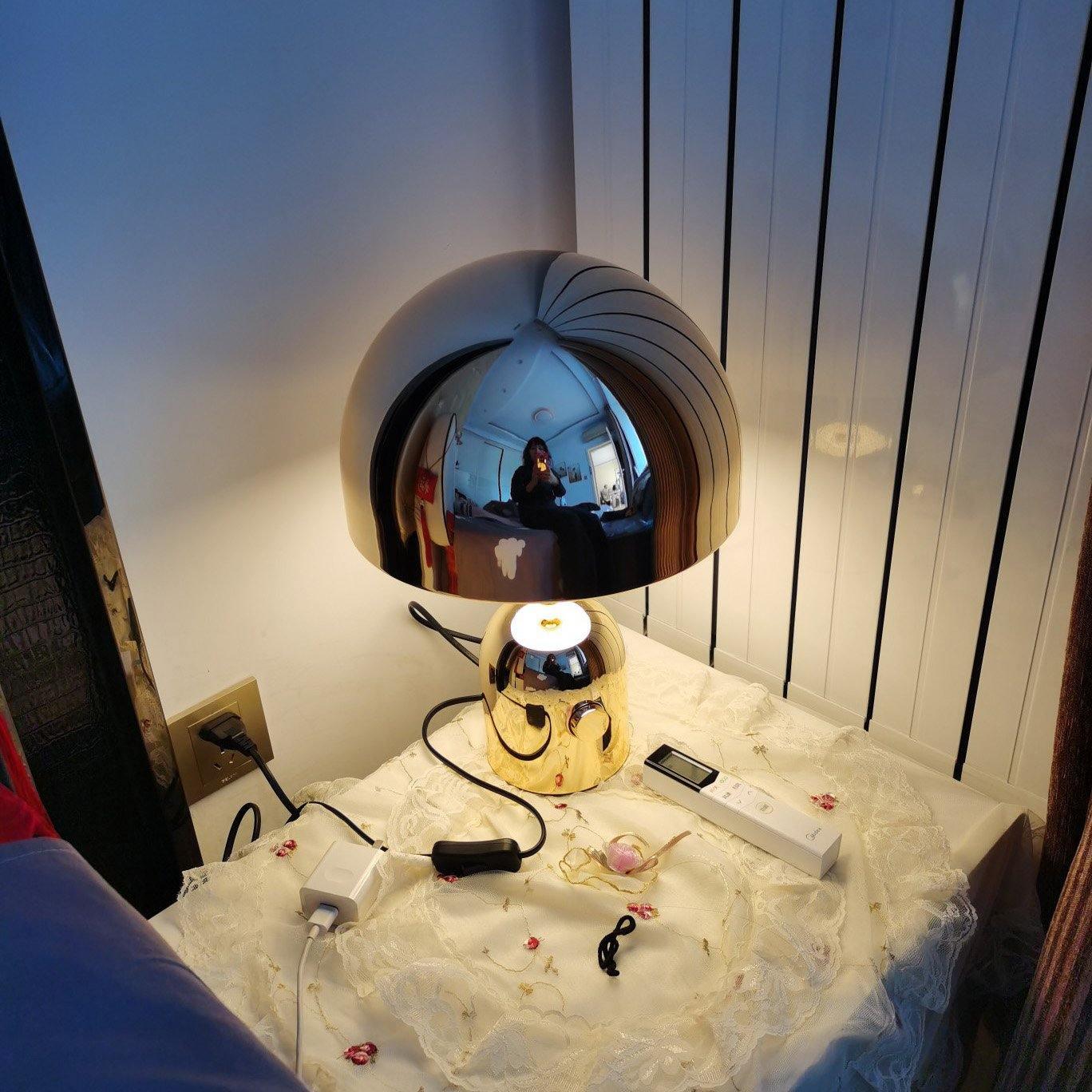 ChimeGlow – Clock-Inspired Elegant Table Lamp