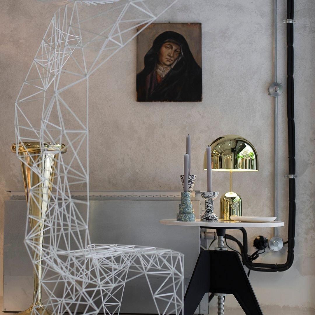 ChimeGlow – Clock-Inspired Elegant Table Lamp