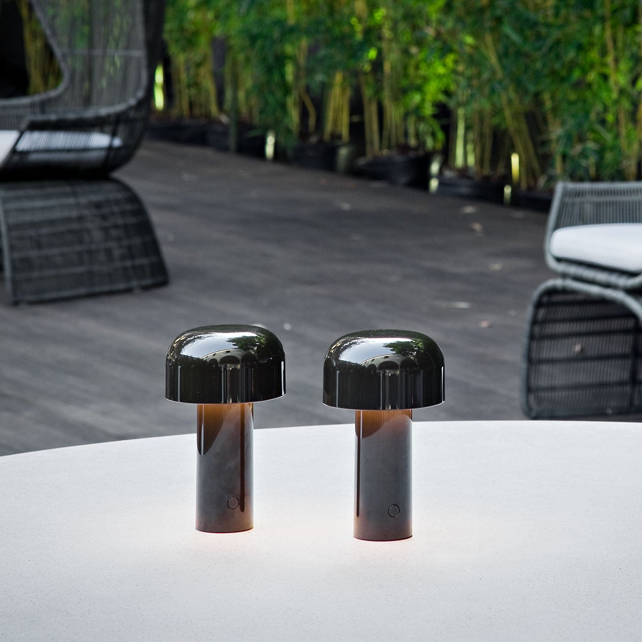 EcoGlow – Lampada da Tavolo LED Ricaricabile con Design Portatile