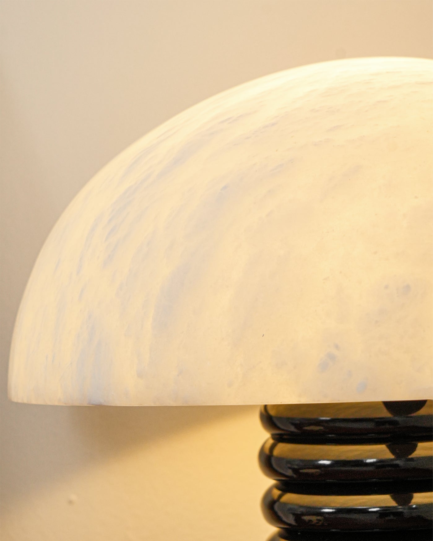 SwildensVibe - Ambient Table Lamp