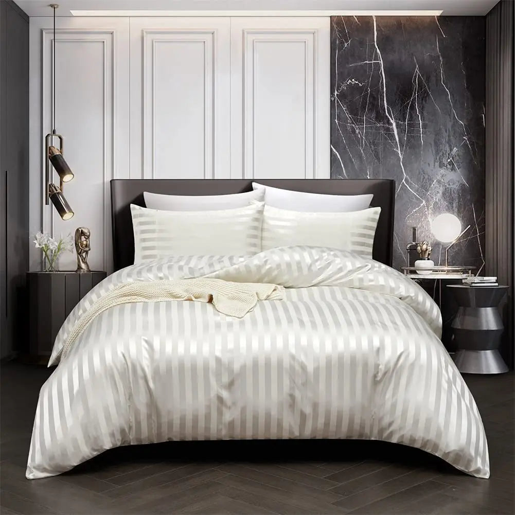 VelvetDream - Black Satin Bed Set