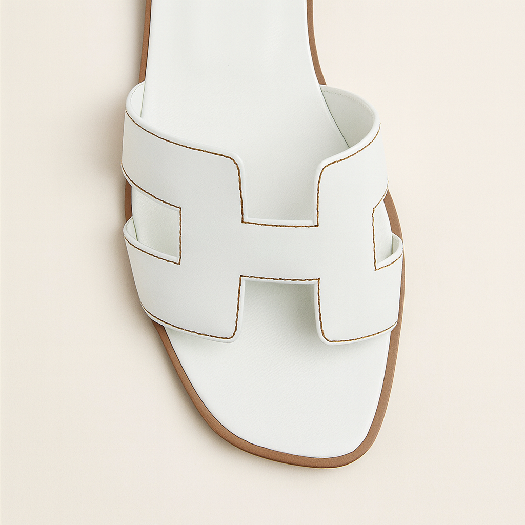 Black Flat Sandals for Women with Adjustable Straps and Ergonomic Footbed – Stylish Cut Out Design 3