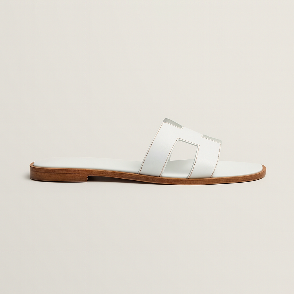 Black Flat Sandals for Women with Adjustable Straps and Ergonomic Footbed – Stylish Cut Out Design 5