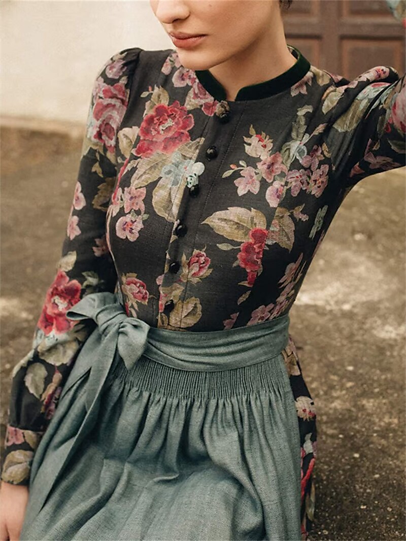 Black vintage dirndl dress with floral pattern – Oktoberfest | With apron for a classic traditional style 0