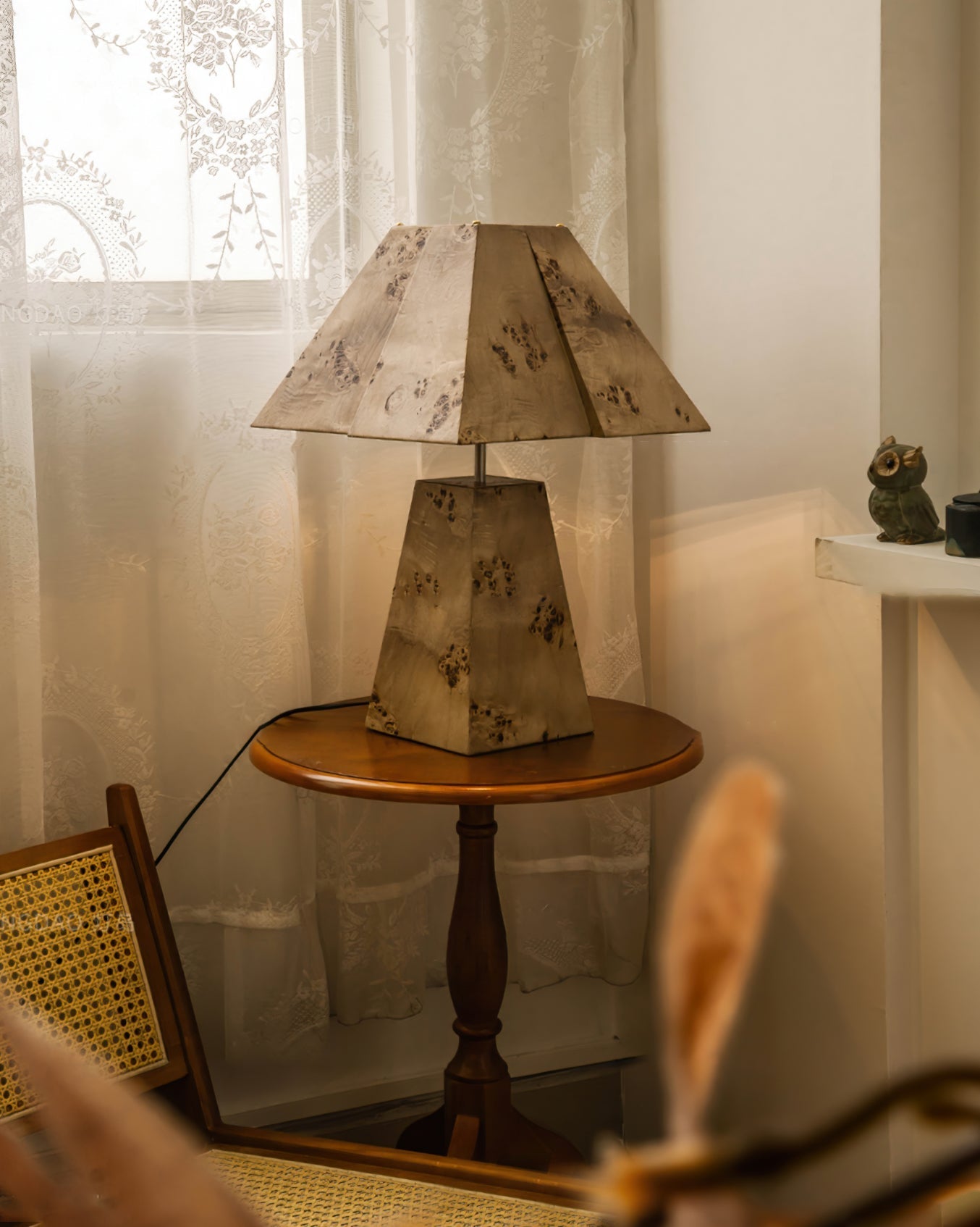 PineAura - Wooden Table Lamp