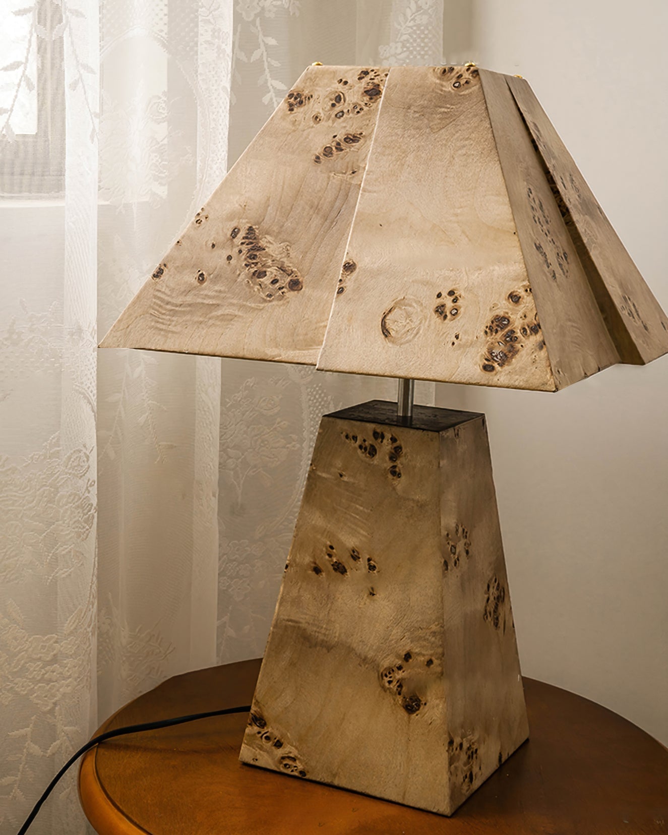 PineAura - Wooden Table Lamp