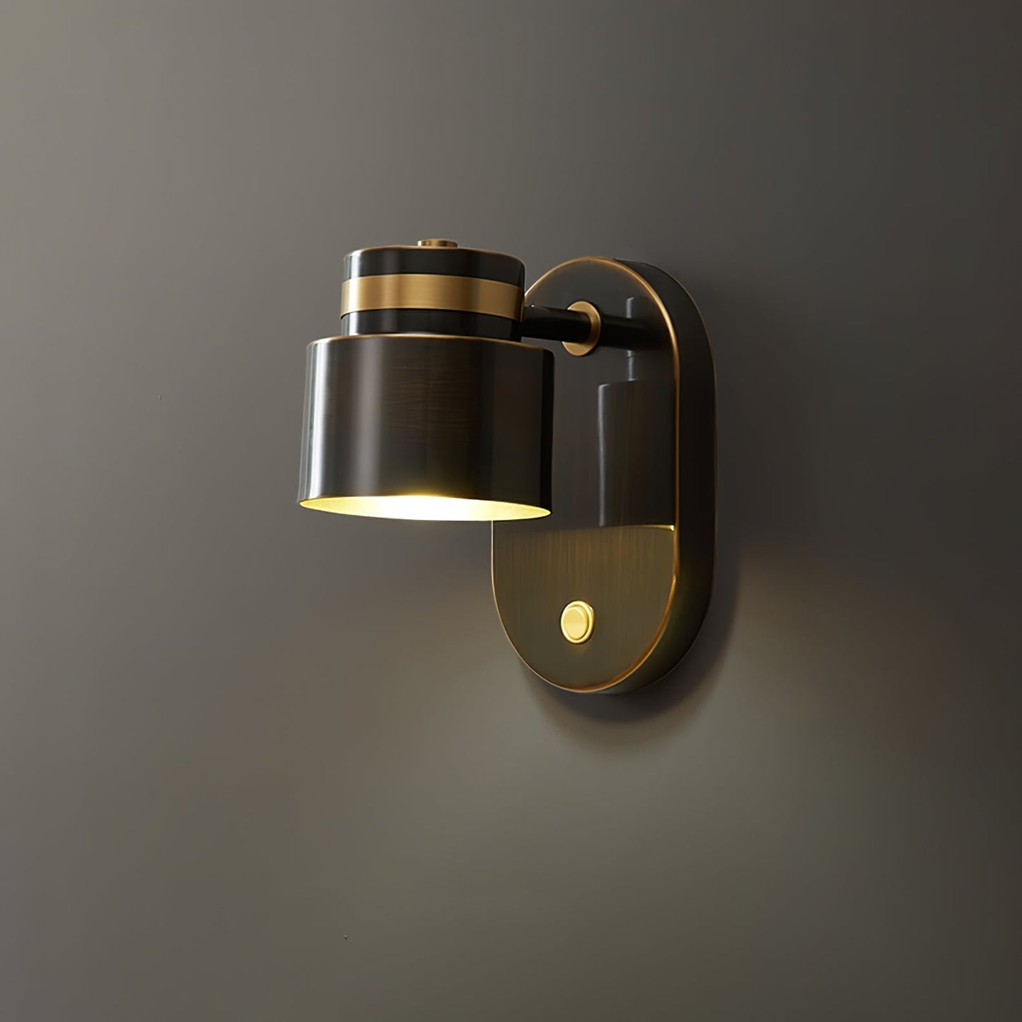 ShadowGlow - Glossy Wall Sconce