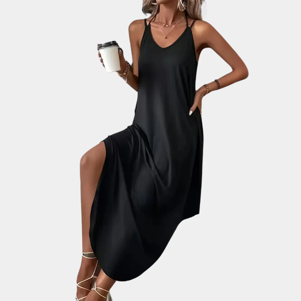 Hymans - Women's Black V-Neck Cami Dress with Adjustable Straps for Summer Elegance-3
