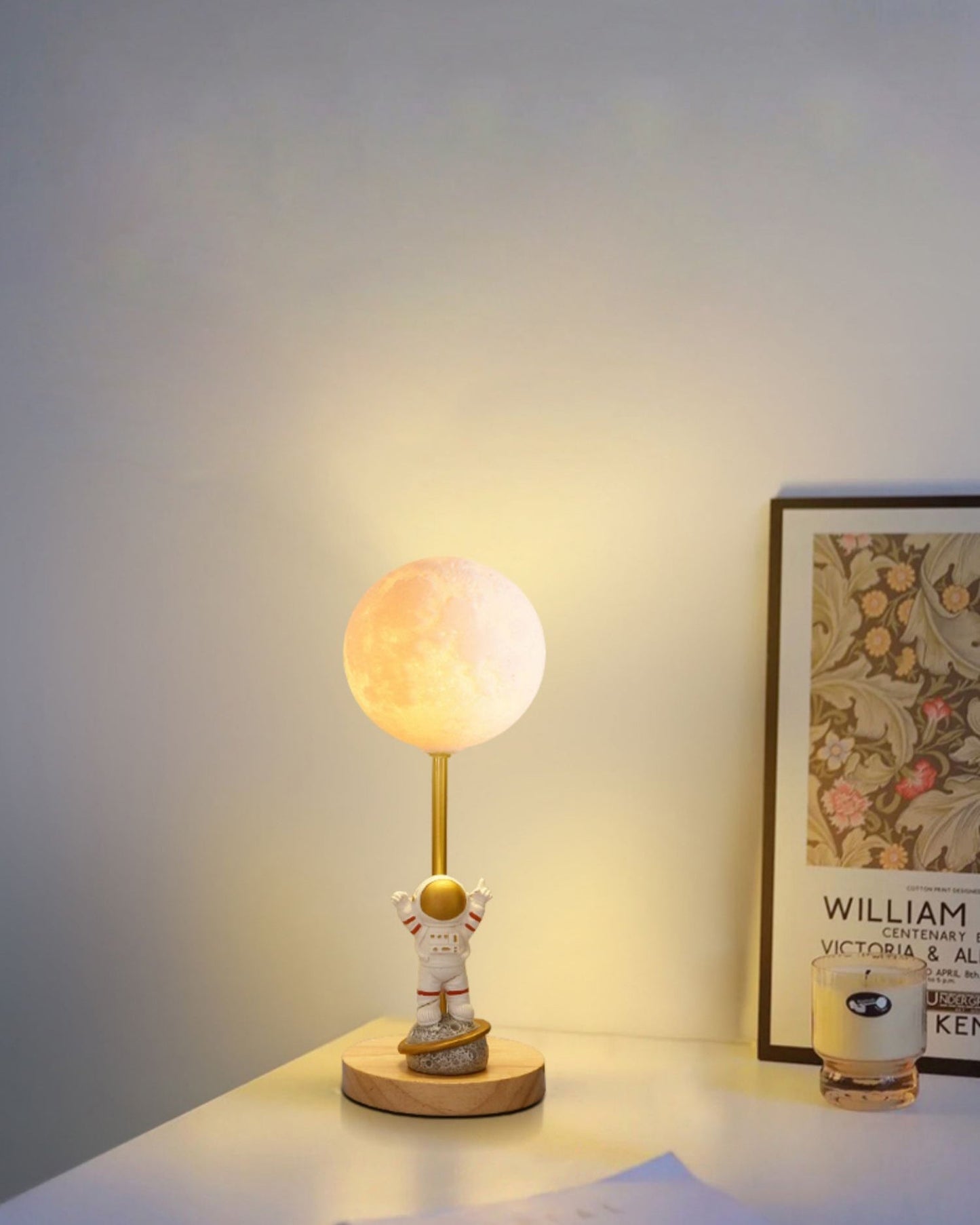 MoonGlow - Creative Table Lamp with Moon Shape and LED Light