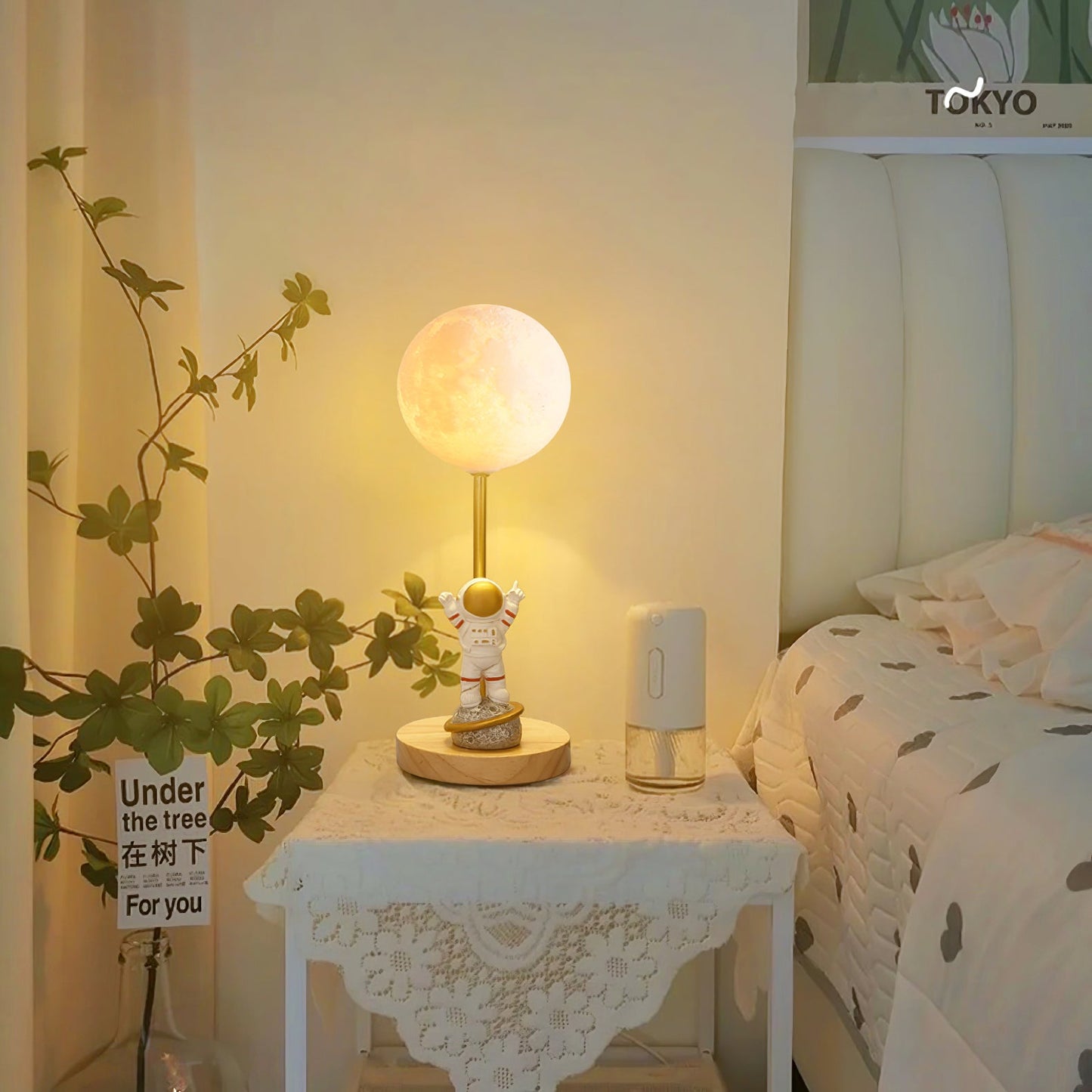 MoonGlow - Creative Table Lamp with Moon Shape and LED Light