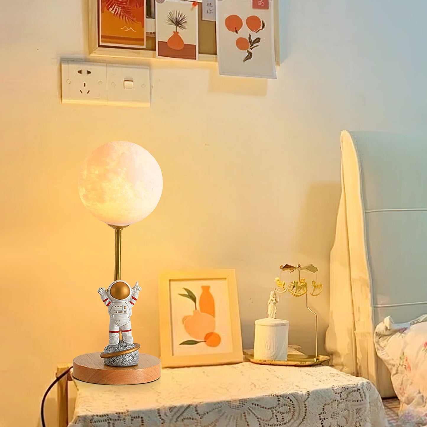 MoonGlow - Creative Table Lamp with Moon Shape and LED Light