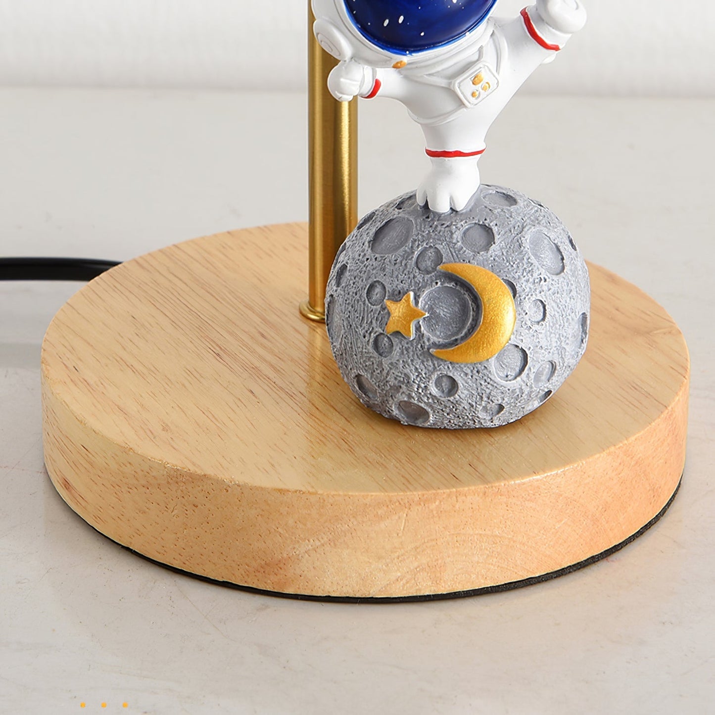 MoonGlow - Creative Table Lamp with Moon Shape and LED Light