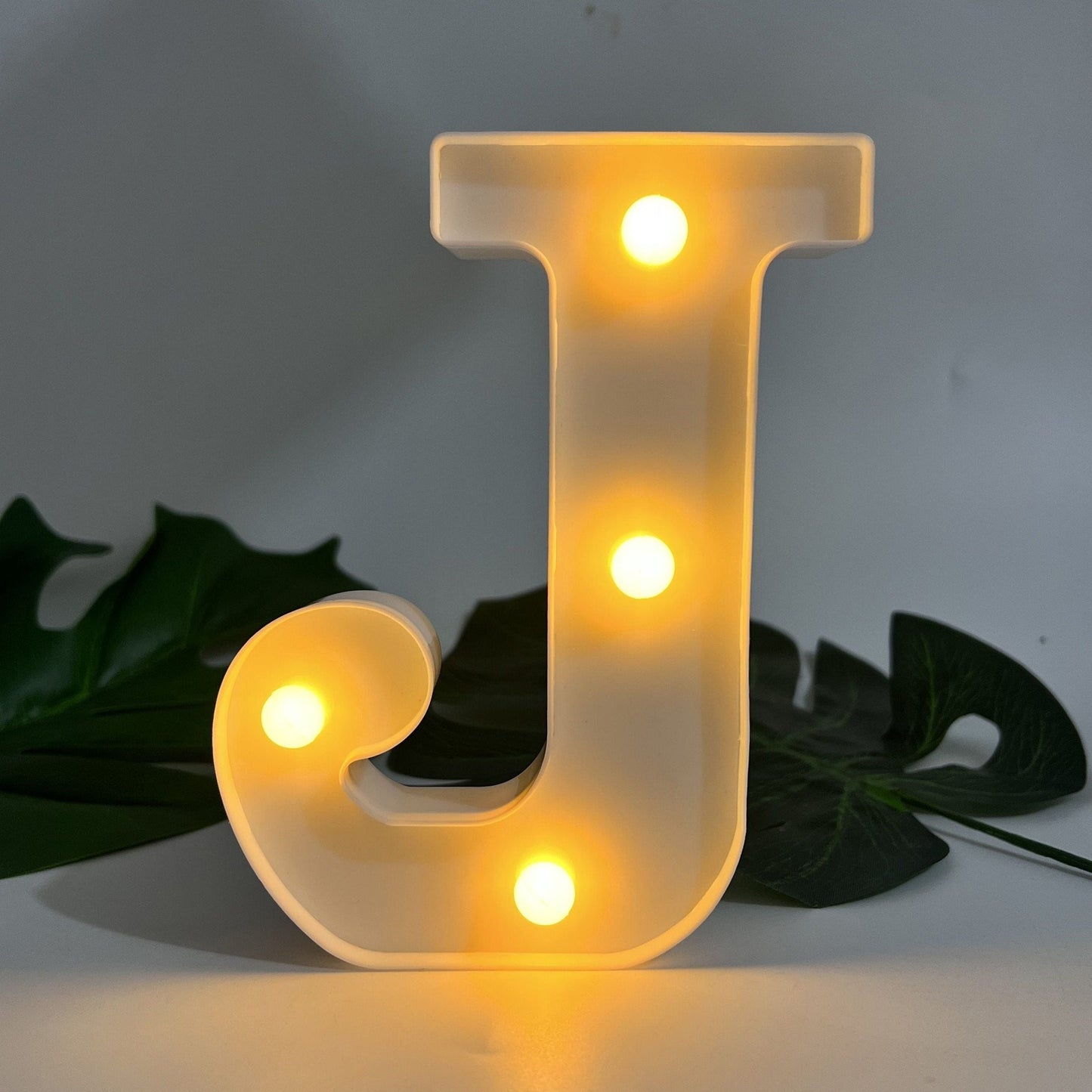 LetterGlow - Wireless LED Letter Lamp for Unique Style