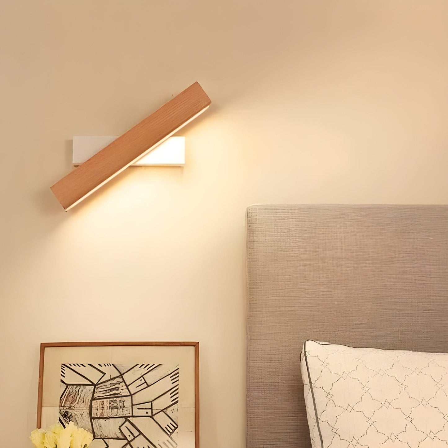 LumeOak - Elegante LED Holz Wandlampe