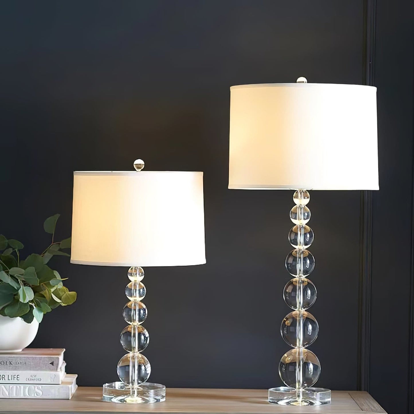 CrystalSphere - Elegant Table Lamp with Crystal Globe Design