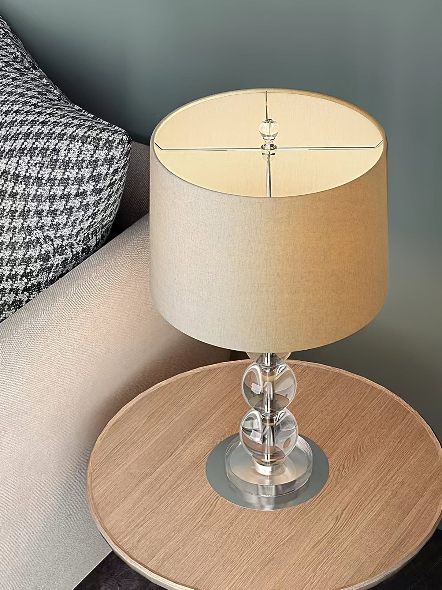 CrystalSphere - Elegant Table Lamp with Crystal Globe Design