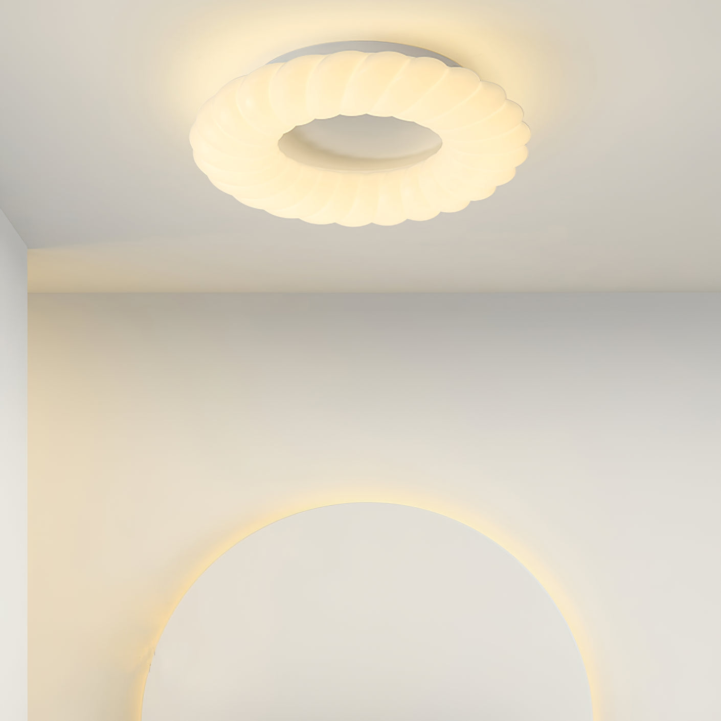 CloudGlow - Ceiling Lamp with Light and Elegant Form