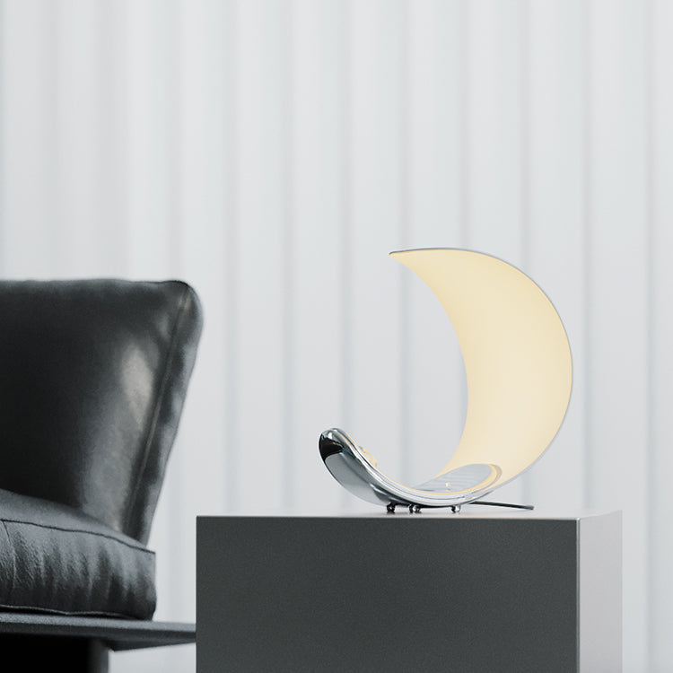 GraceGlow - Table Lamp with Elegant Swirls and Soft Glow